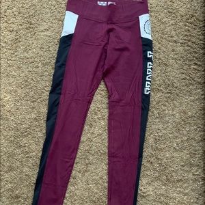 VS Pink Ultimate Leggings